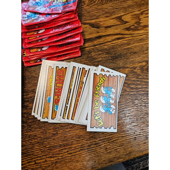 Vintage 1982 Topps Smurf Supercards Trading Card Pack Peyo Retro 80s Collectible - Picture 5 of 8